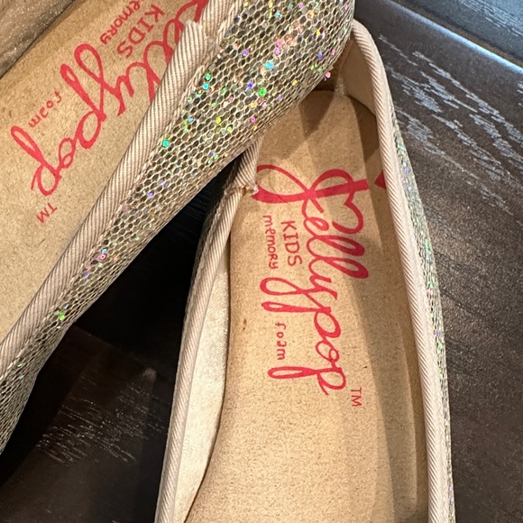 Girls Jellypop Sparkle Gold Flats - Picture 2 of 6